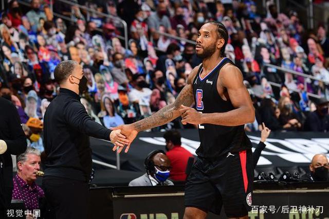 在于缺乏与 在于缺乏与